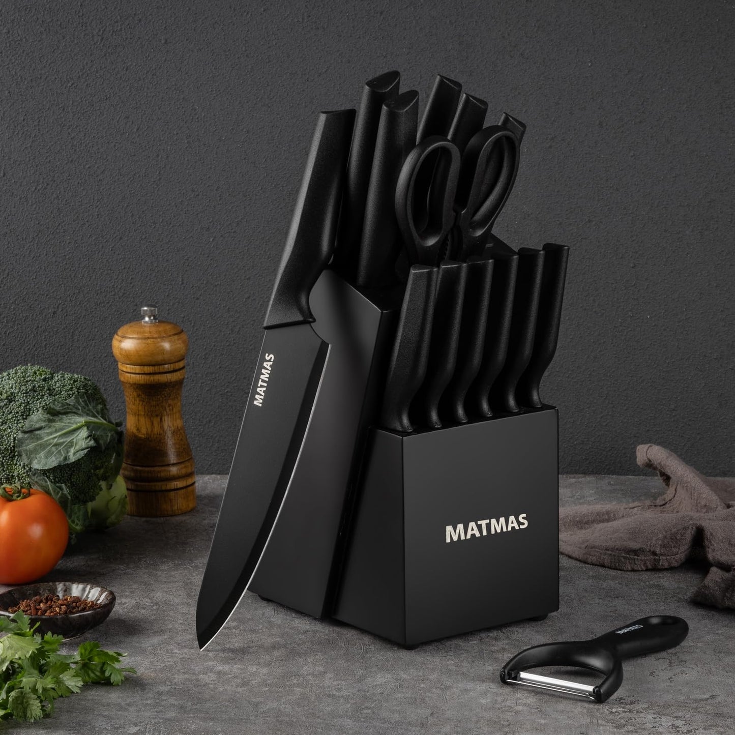 MATMAS Kitchen Knife Set with Block, 15 Pieces with Built-in Sharpener, Carbon Stainless Steel Knives, Culinary Excellence