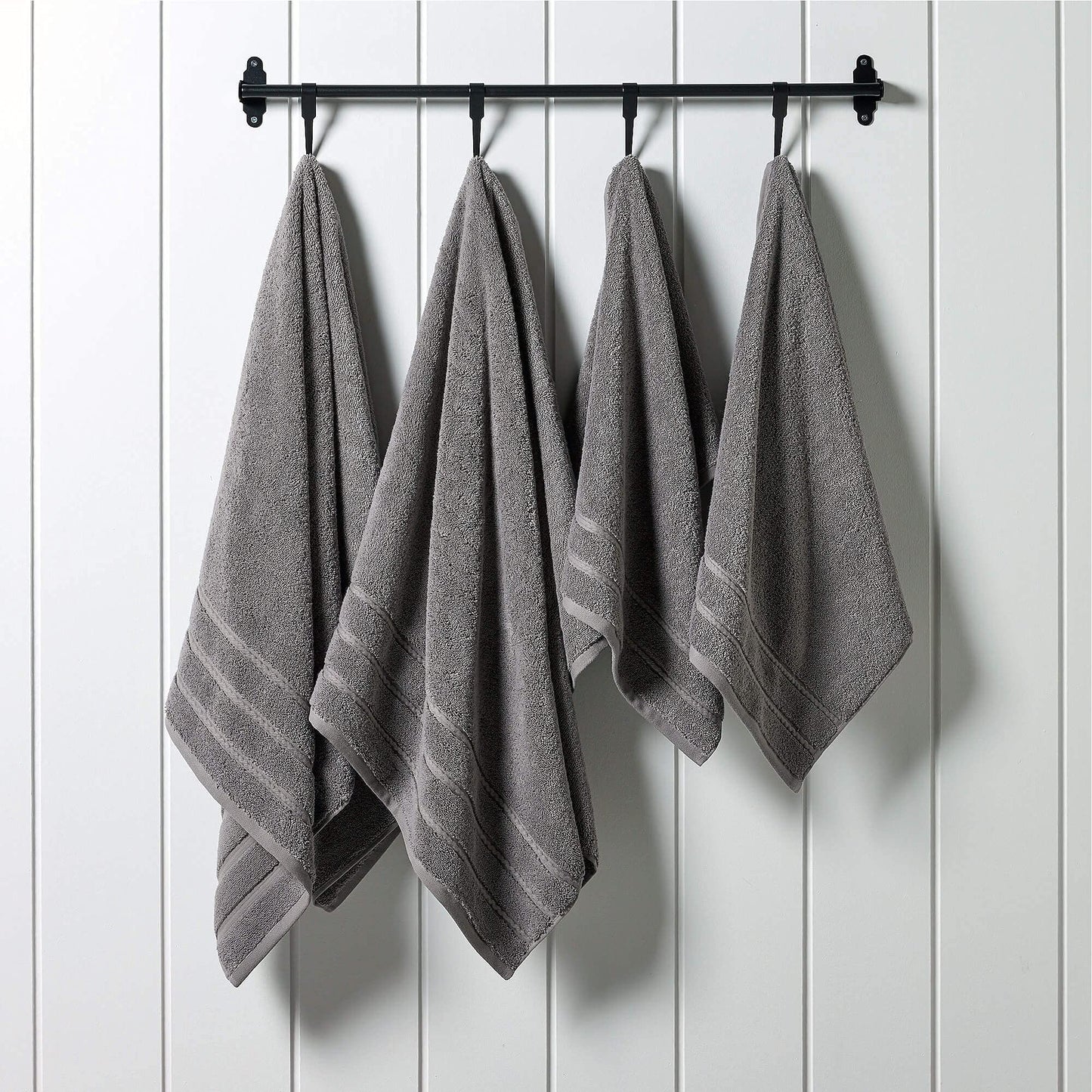Christy Antalya Large Bath Towels | Set of 4 | 100% Turkish Cotton | 600GSM | Soft Plush Luxury Towel Set | 2 Bath Towels 2 Hand Towels | Quick Dry | Storm Grey