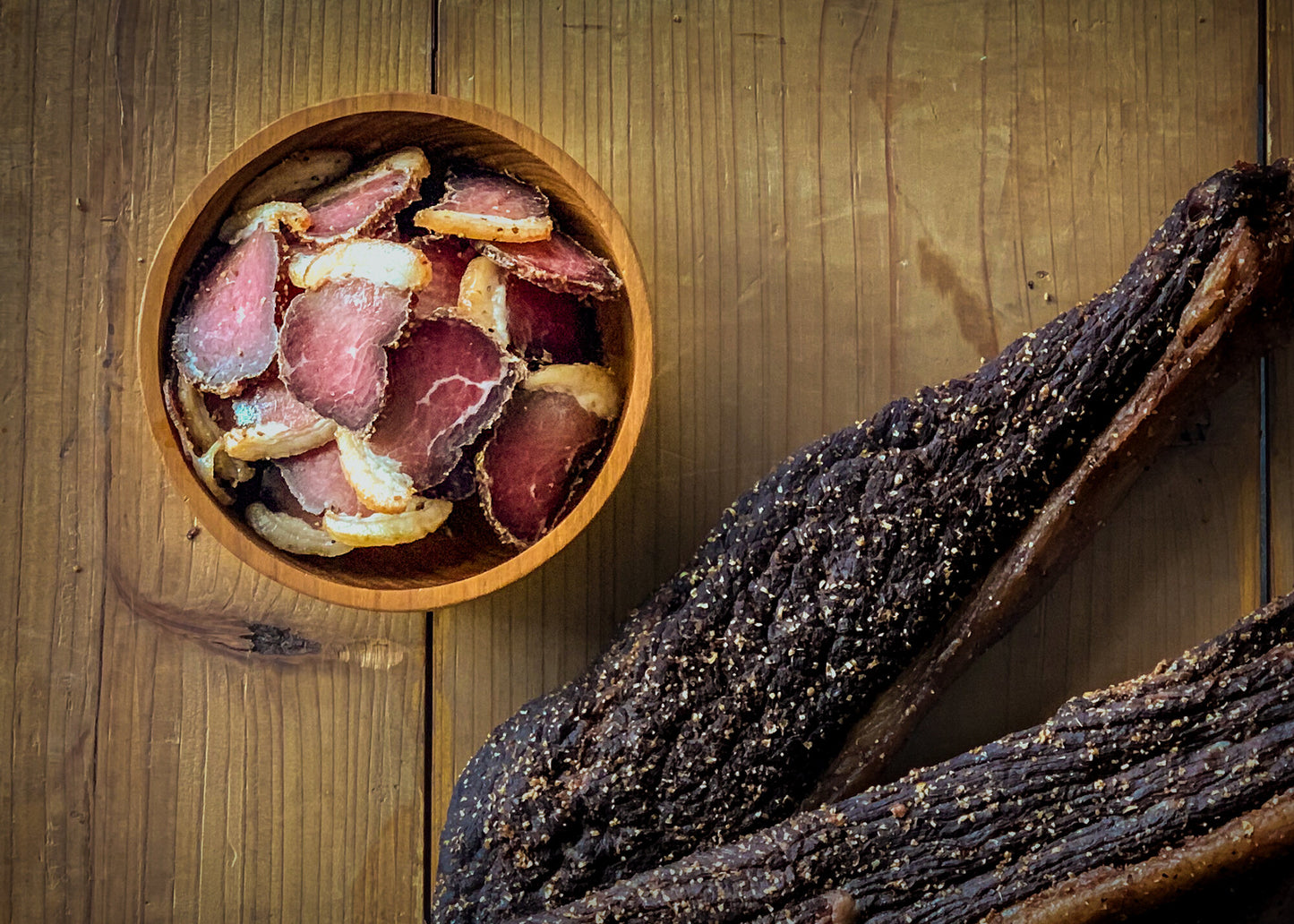 Sliced beef biltong bites